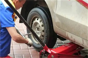 浔阳区附近拖车24小时服务热线电话